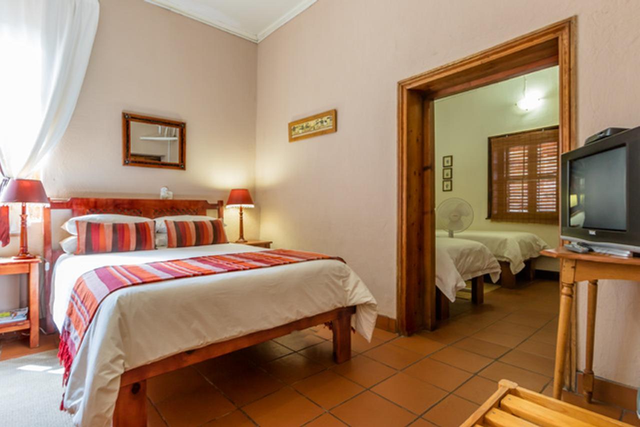 Nanna Rous' Town House Bed & Breakfast Colesberg Bagian luar foto